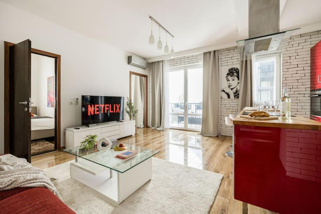 Apartament Relaxing Spacious Balcony Super Near Opera