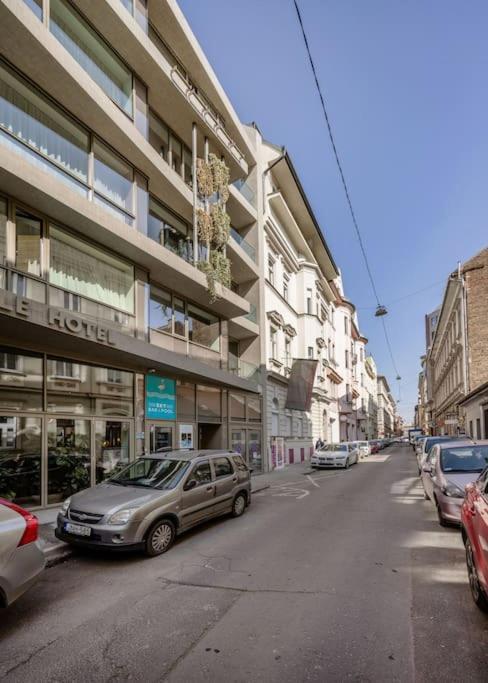 Apartament Relaxing Spacious Balcony Super Near Opera